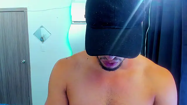 Kris_Khalifa69 webcam