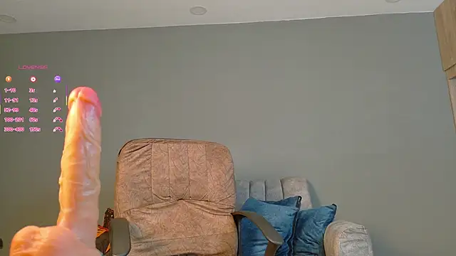 karen_brave - Karen_brave's free webcam - UK Sex Cams