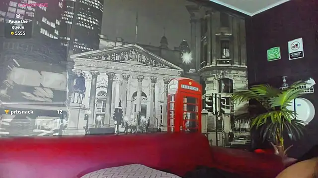CloeRodriguez webcam