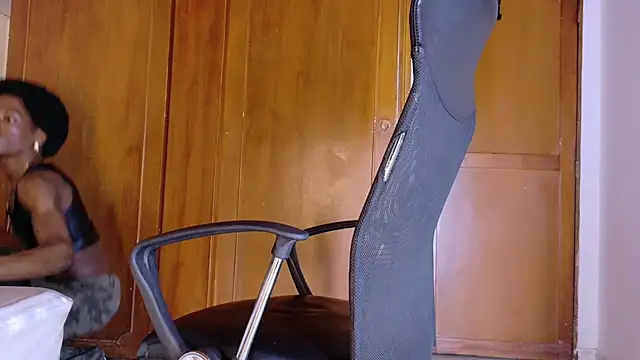 samirths_boy_ webcam