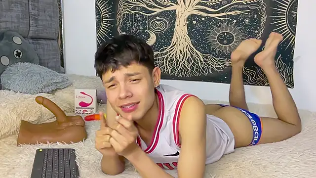 Andy_Belier23 live cam on StripChat