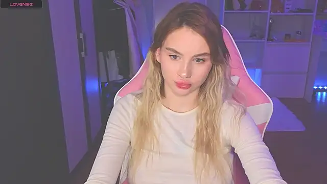 doll_barbieee webcam