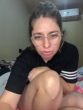 soyanahii webcam