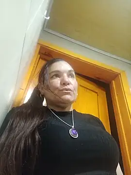 Zuleyka_69 webcam