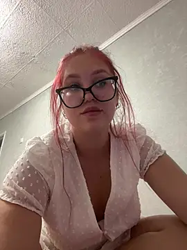 MissAuroraX webcam