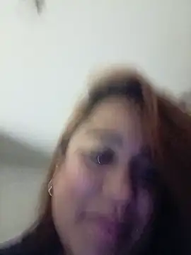 AriaGomez_ webcam