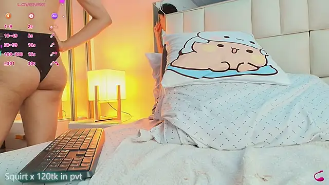 anahi_maite webcam