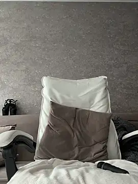 LillySquirtShot webcam