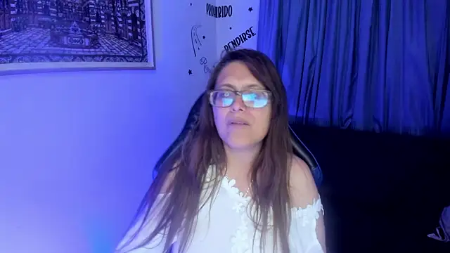 Ivette_Shaira webcam