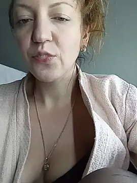 KattyLuuu webcam