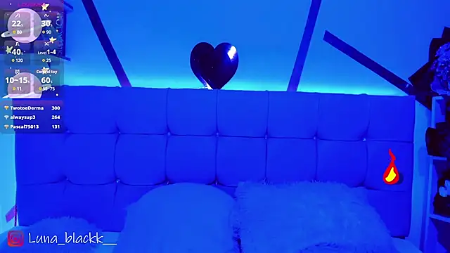 Luna_blackk webcam