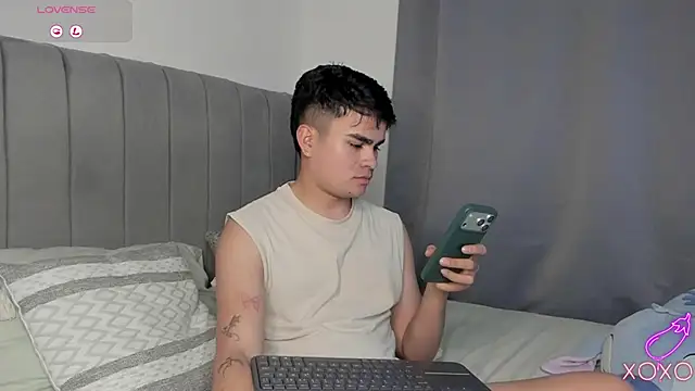 JARETHH webcam