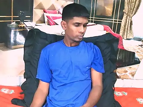 IndianThuggin webcam