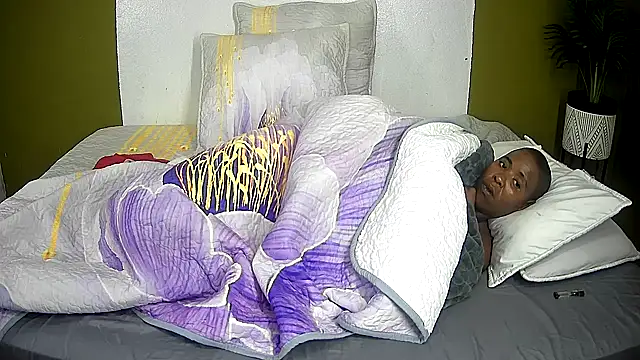 SexyCurves9 webcam
