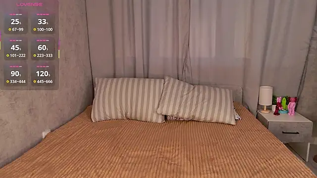 little_poetryyy webcam