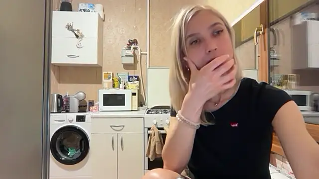 AngelJeni webcam