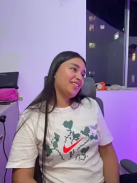 I_Samanthaa webcam