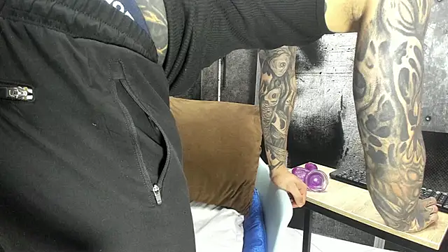 Gury_tattoo