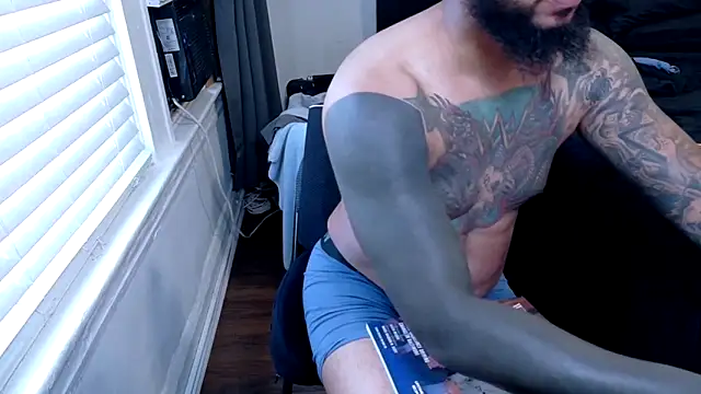 wyattbbc (M young) - Get Naked