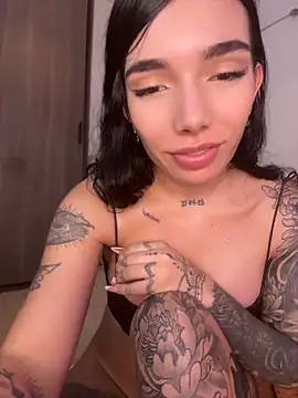 milasantana_ (F young) - Blowjob tease