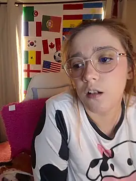 NaomiShimizu webcam