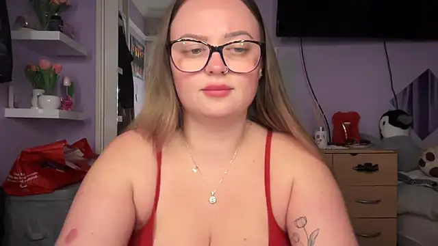 SexySashaxox live cam on StripChat