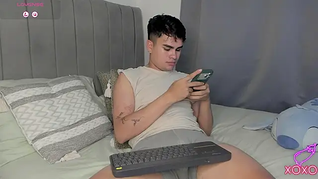 JARETHH webcam