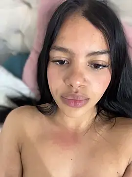 MeganHillss live cam on StripChat