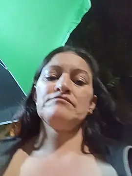 sammy_30- (Ask my age) - Off My Bra in public 🥳🥳🥳