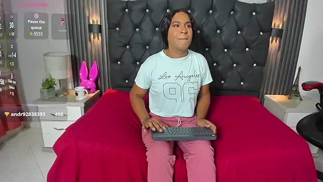 Valentina-Nova- webcam