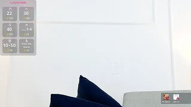 lunaa_ebony webcam