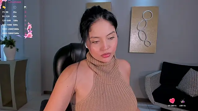 NinaMichelle webcam