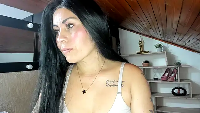 Tania_mature webcam