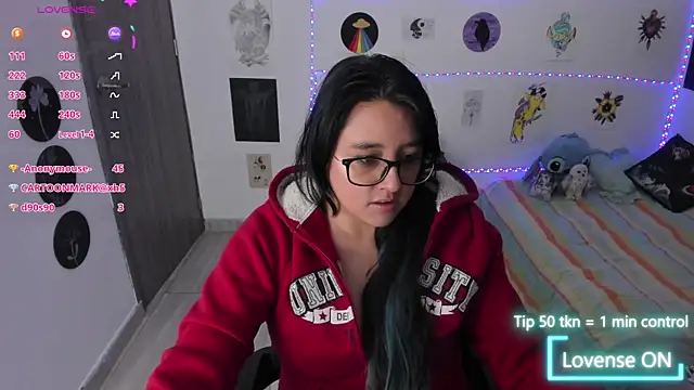 Cherry_blush_ live cam on StripChat