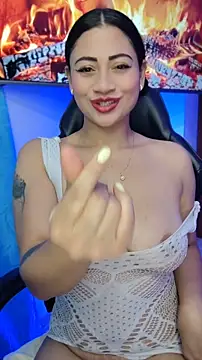 Girl_kataleya10 live cam on StripChat