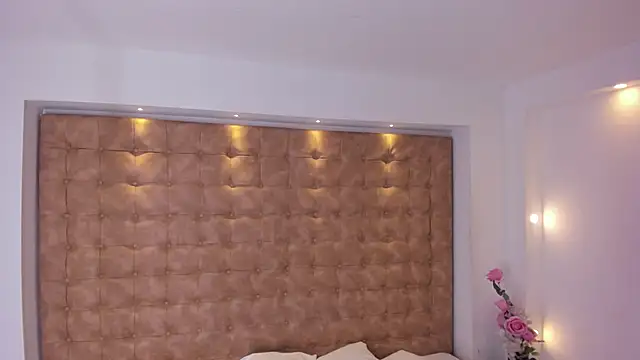 violet_giraldo webcam