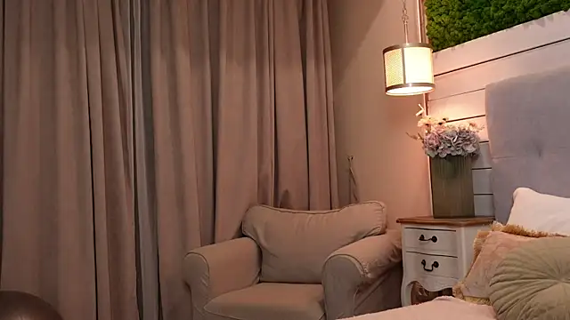 IsabellaMysty webcam