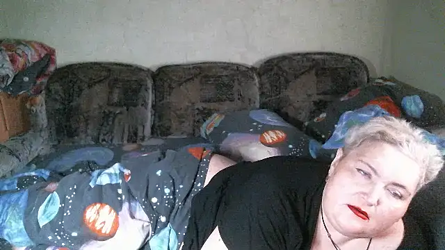 Lana555 live cam on StripChat