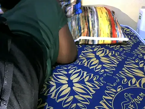 Sugarbaby32 webcam