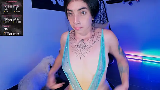 Nina-monroe webcam