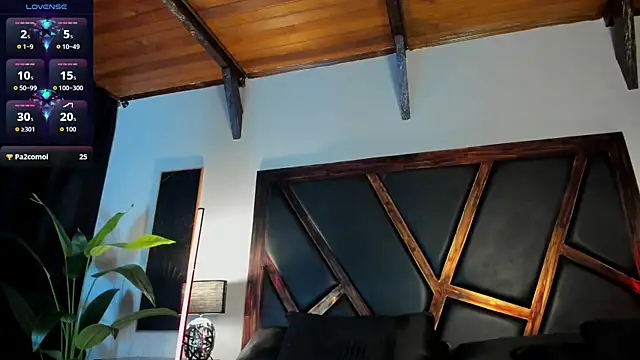 EmiliWilliams webcam