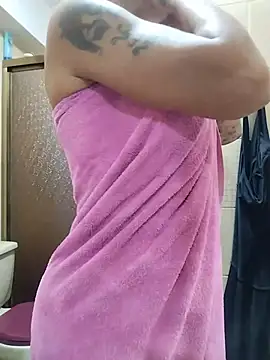 alison_fitness (F mature) - Deep throat 🤤