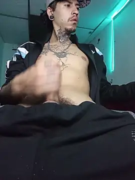 Tattoboy19cm webcam
