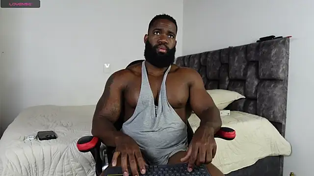 james_musclebbc (M young) - show cum today