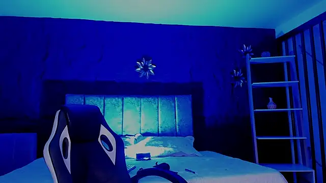 LiamDeep webcam