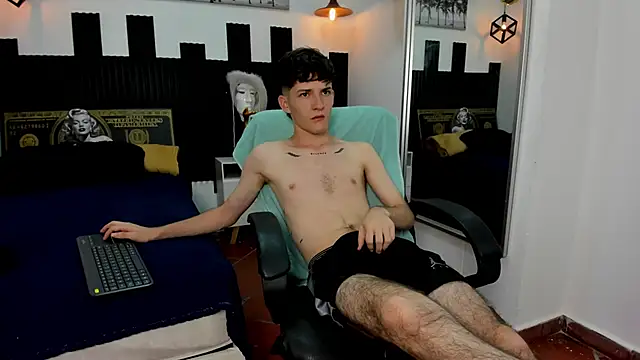 trevor_mob (M twink) - masturbation and cumshot show