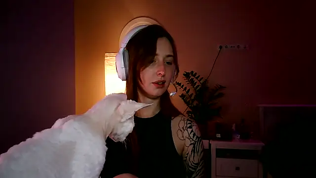 she_tora69 webcam
