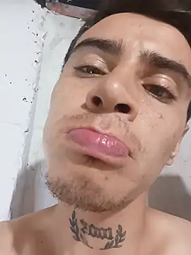 Acevedohot24 webcam