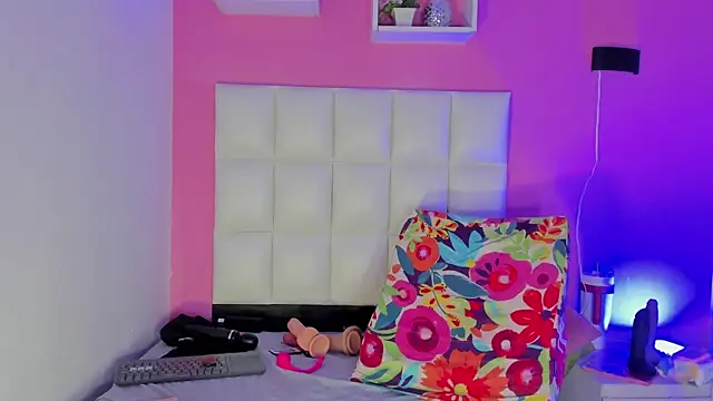 Alanna_hot3 webcam