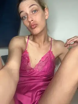 Bellalolahot